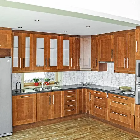 Awesome In With House Sea View